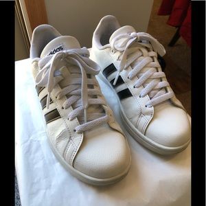 Woman’s Adidas Superstars. Size 8